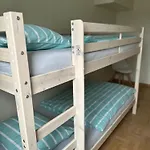 Perfect gelegen appartement met gratis overdekte staanplaats